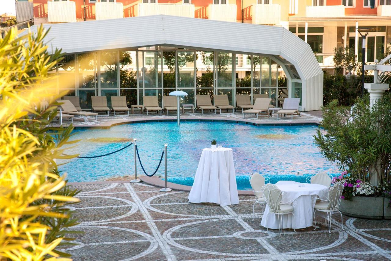 Palace Hotel Milano Marittima Exterior foto