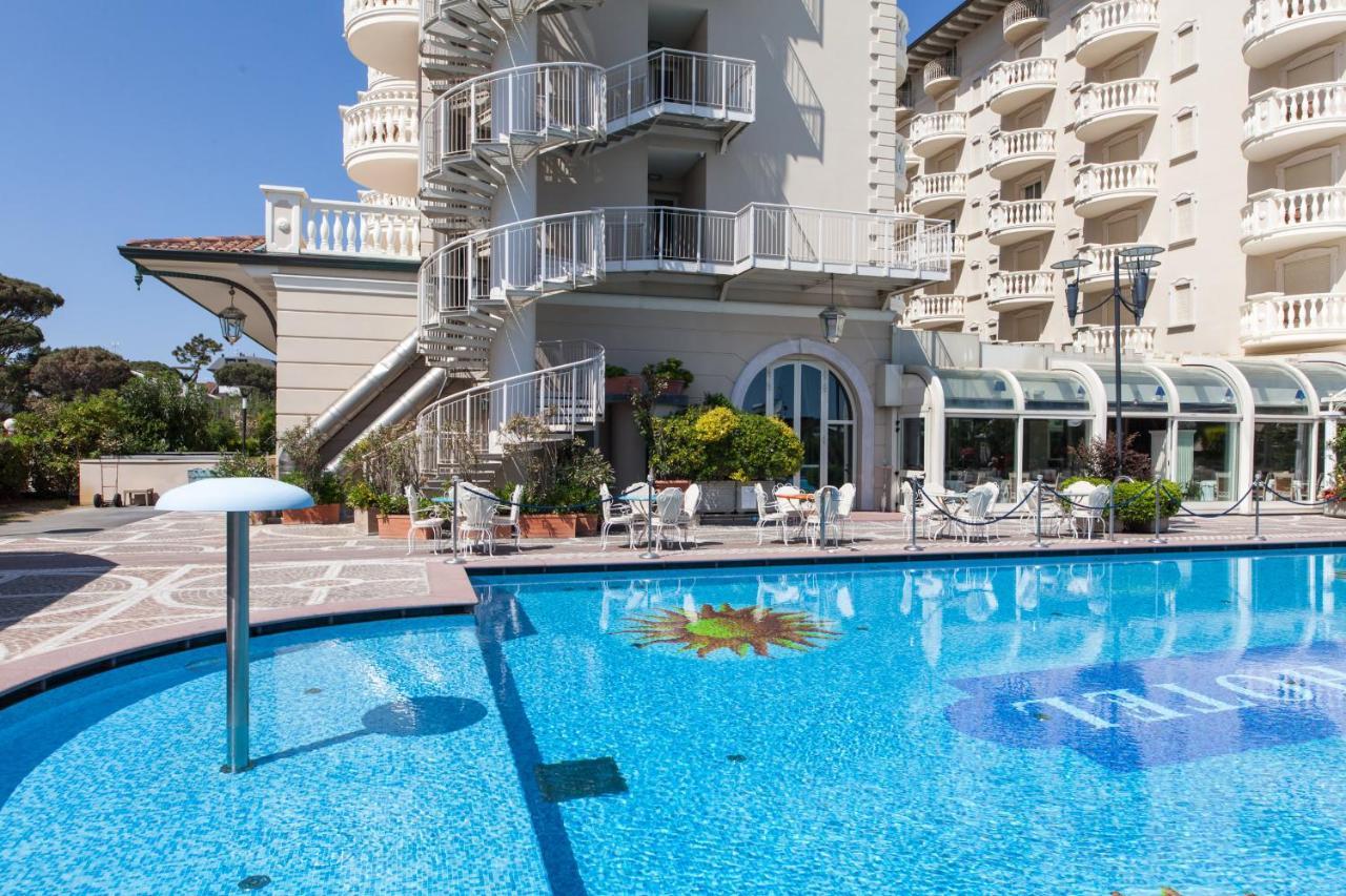 Palace Hotel Milano Marittima Exterior foto